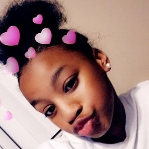 Meet your Posher, Natasha